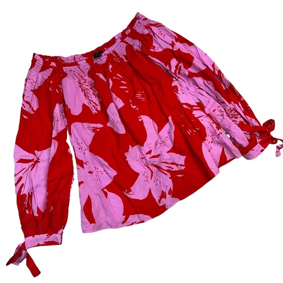 REVOLVE Tops - Revolve Bardot Women's Red Pink Hibiscus Floral Off Shoulder Long Sleeve Top 6